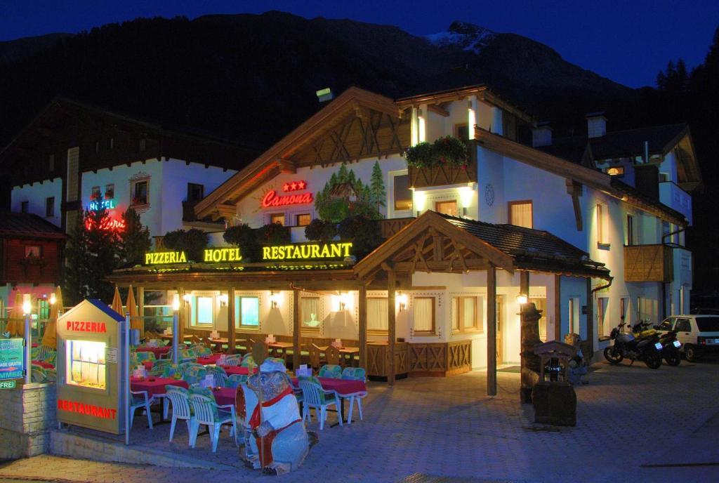 זאמנאון Hotel Camona & Apart Walserhof מראה חיצוני תמונה