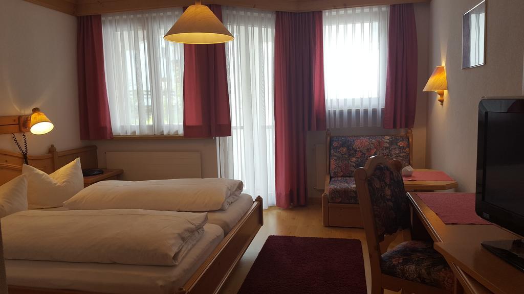 זאמנאון Hotel Camona & Apart Walserhof מראה חיצוני תמונה
